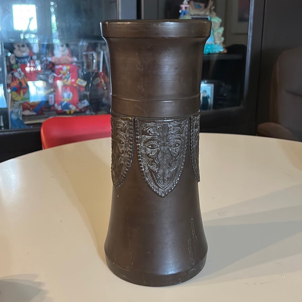 Vintage JAPAN TOKANABE SAMURAI Art Deco Pottery  12 1/2" Tall Vase 4 lb 2 oz